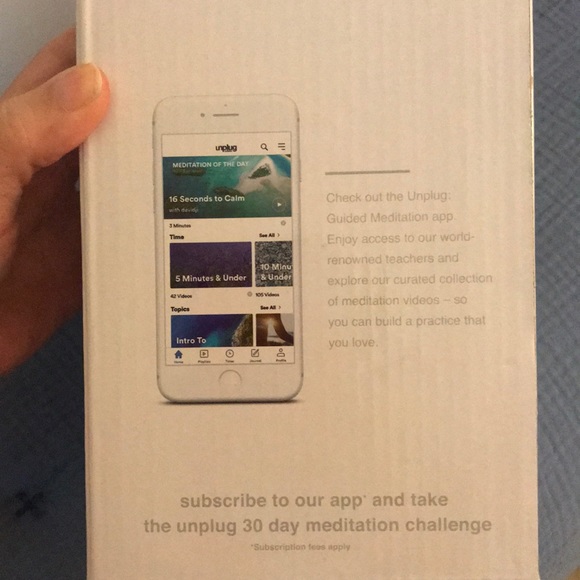 Essential Oil Diffuser - Picture 2 of 4